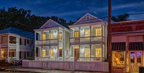 Exterior - **THE TOASTED COCONUT @ OLD TOWN** Fully Restored + Pool + LAST KEY SERVICES… (Key West)