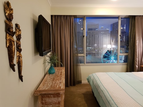  豪華2ベッドルームアパートメントシドニー、ダーリングハーバー、ICC、無料の安全な駐車場