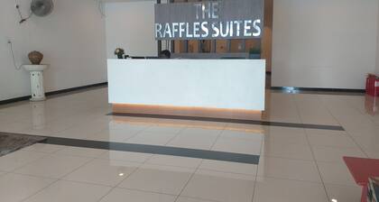 Raffles Suites Homestay