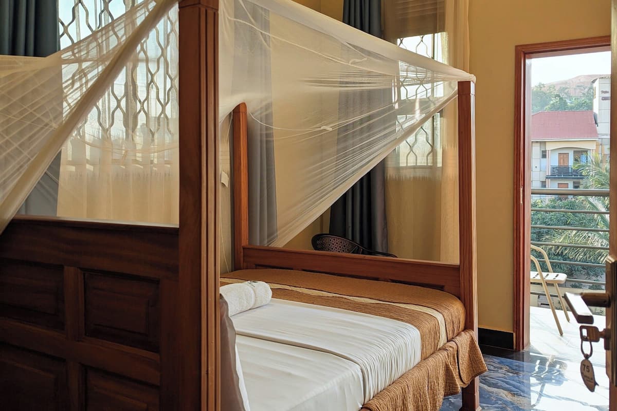 Double Room | Egyptian cotton sheets, premium bedding, memory-foam beds