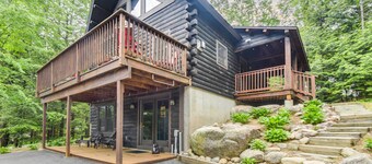 All-Season Log Cabin Escape! 11 Mi to Cranmore Mtn