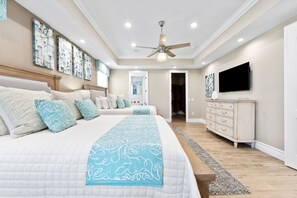 5 bedrooms, iron/ironing board, free WiFi, bed sheets