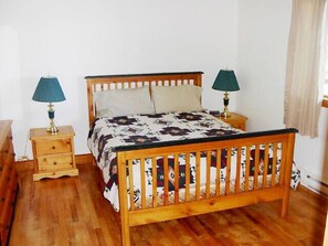 3 Schlafzimmer, Bügeleisen/Bügelbrett, Reisekinderbett, kostenloses WLAN