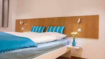 1 Schlafzimmer, Reisekinderbett, kostenloses WLAN, Bettwäsche