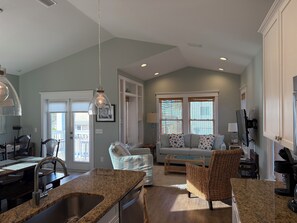 Smart TV, DVD player