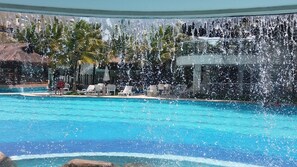 Piscine couverte, piscine chauffée