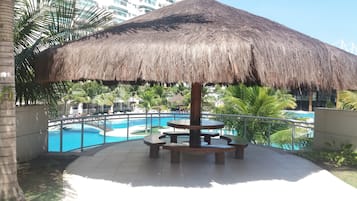 Piscina interna, piscina aquecida