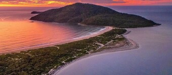 'On The Anchorage' *WiFi* *PET FRIENDLY * *Air Conditioned*