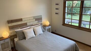 3 bedrooms, iron/ironing board, free WiFi