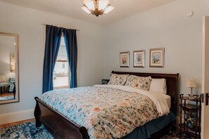 4 Schlafzimmer, Bügeleisen/Bügelbrett, Reisekinderbett, kostenloses WLAN