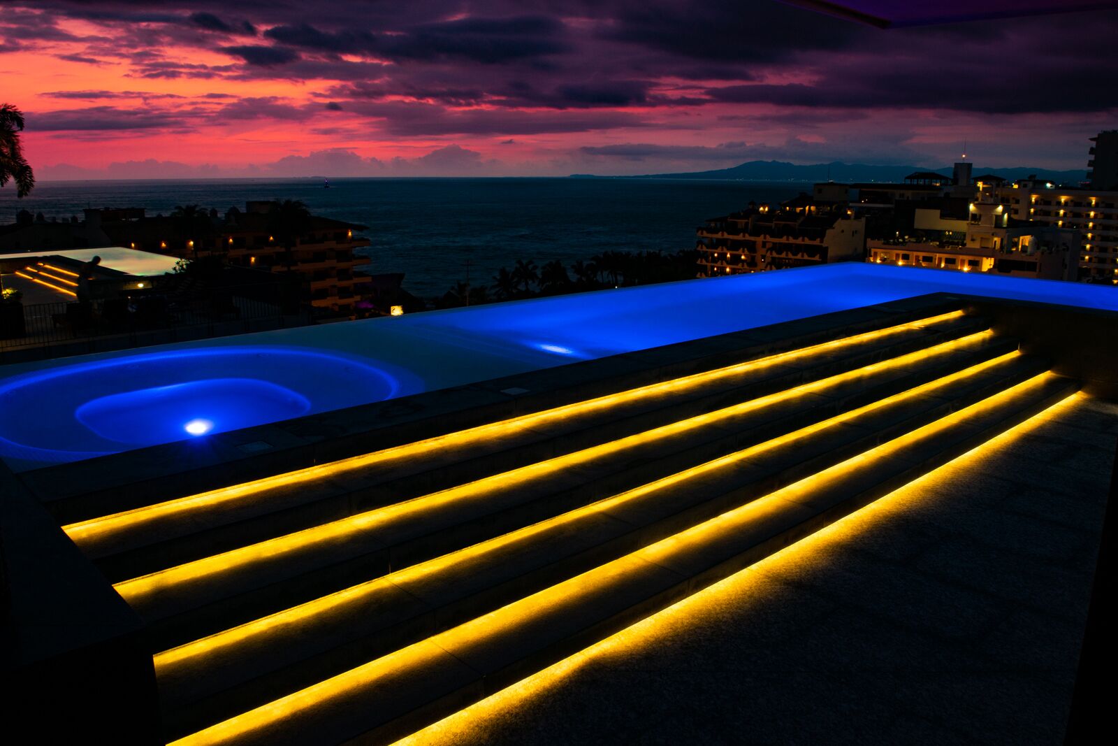 Piscine extérieure, piscine chauffée