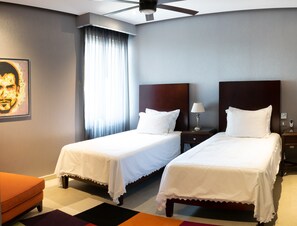 2 chambres, accès au Wi-Fi (inclus), literie fournie