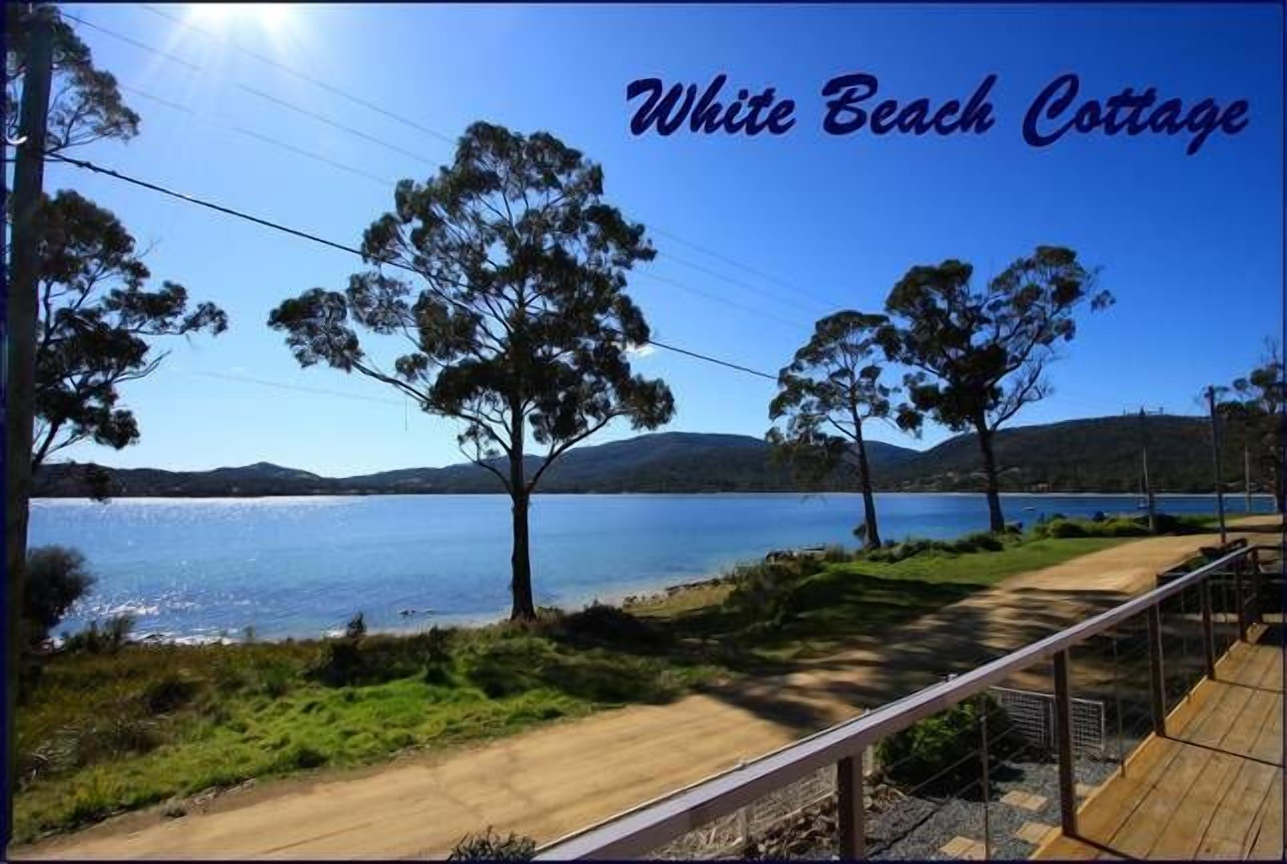 White Beach Cottage - stunning waterfront getaway