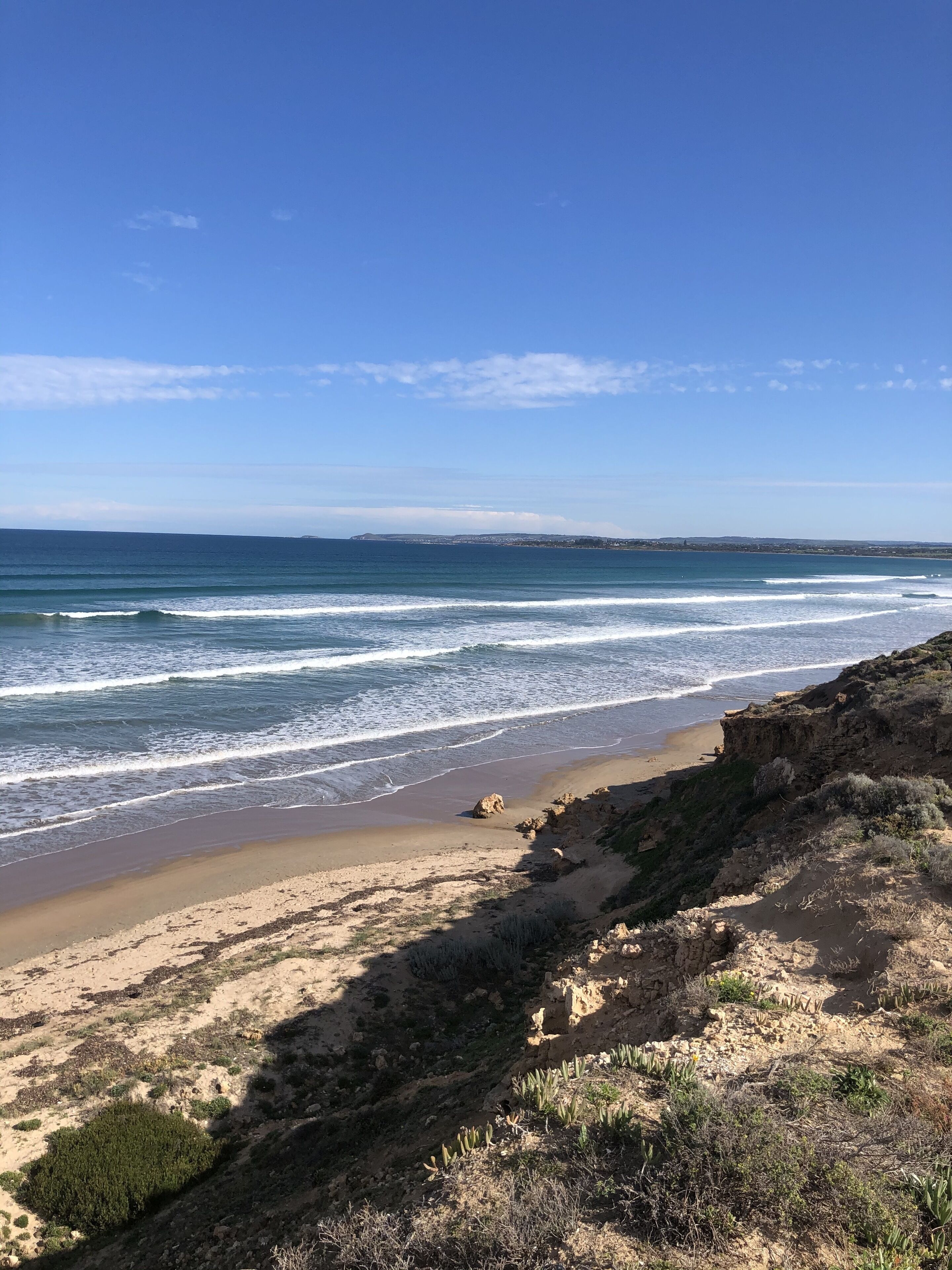 Sable Blanc on Newell - pets allowed - 3 min walk to the beach & fabulous views. — image 24