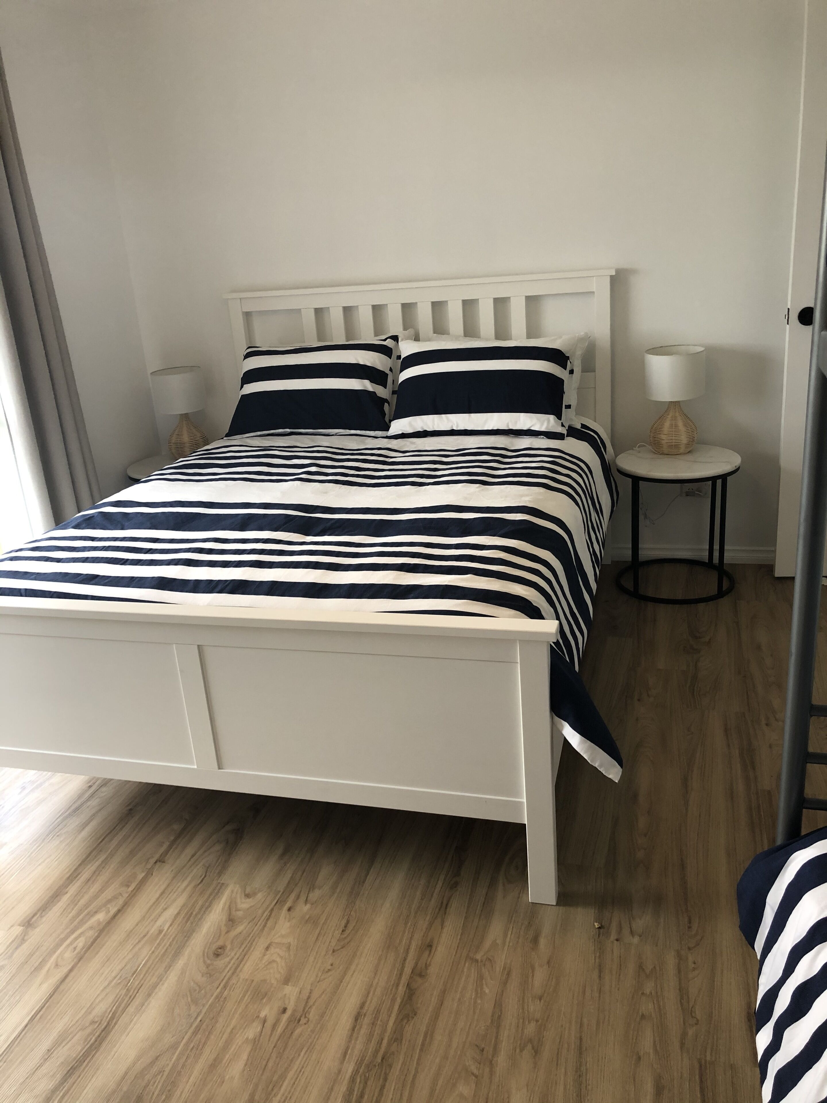 Sable Blanc on Newell - pets allowed - 3 min walk to the beach & fabulous views. — image 19