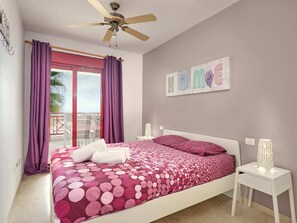 2 bedrooms, iron/ironing board, travel cot, free WiFi