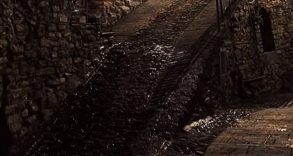 XVII SEC. WINE CELLAR, FULLY RENOVATED, WITH SHARED TERRACE AND POOL