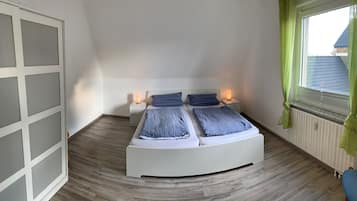 2 bedrooms, free WiFi, bed sheets