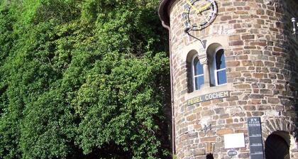 Mediterranean flair above the rooftops of Cochem's old town