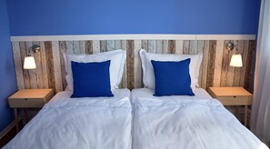 2 bedrooms, blackout curtains, iron/ironing board, free WiFi