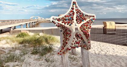 FeWo Holstenstern - exclusive 3 room apt. - near the beach and family friendly