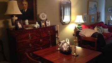 电视、DVD 播放器、立体声音响