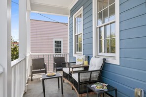Property grounds - Cozy! | Blocks to King St | Dreamcatcher Suite A (Charleston)