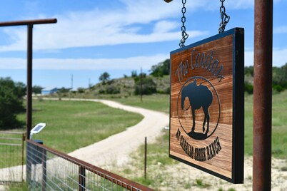 Tiny Home in the Texas Hill Country - The Green Casita on Caballo Creek