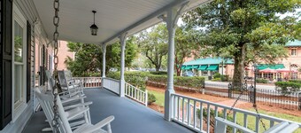 *** NUEVA LISTA *** UBICACIÓN PERFECTA PINEHURST / SERVICIO DE GUANTE BLANCO