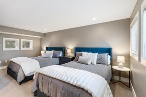 4 多间卧室、熨斗/熨衣板、免费 WiFi、床单