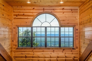 Interior - Gaston’s View! #Changeyourview (Jasper)