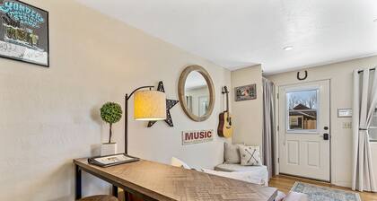 Musiikkostudio Pohjois-Leroux St: llä, nukkuu 4