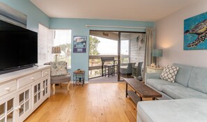 TV connectée, livres, chaîne hi-fi, imprimantes