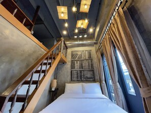 Junior-Suite | Hochwertige Bettwaren, kostenlose Minibar, Zimmersafe