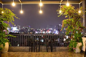 Terrace/patio - Karta Riverview Apartment (Ho Chi Minh City)