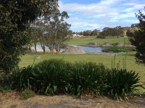 Property grounds - Mt Willyung Retreat Albany is family friendly. Ideal for family reunions.<br> (Albany)