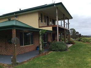 Exterior - Mt Willyung Retreat Albany is family friendly. Ideal for family reunions.<br> (Albany)