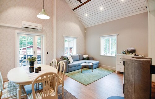 Lovely home in älgarås with kitchen
