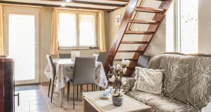 Gorgeous home in Ciney with WiFi