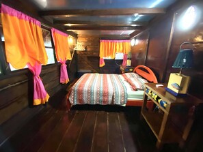 4 dormitorios, tabla de planchar con plancha, wifi gratis y ropa de cama