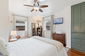 2 Schlafzimmer, Bügeleisen/Bügelbrett, kostenloses WLAN, Bettwäsche