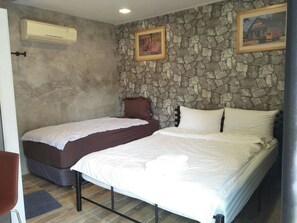 Family Room | Free WiFi - Solar Ville (Chiang Mai)