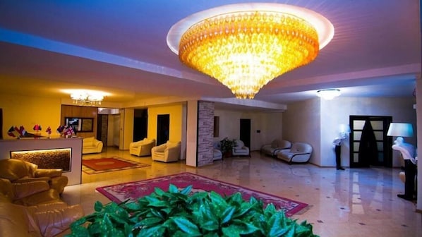 Lobby - Hotel Aisi (Borjomi)