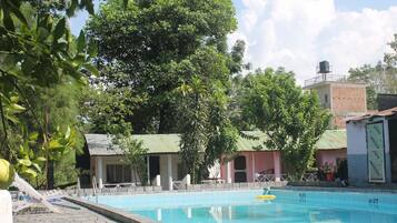 Seasonal outdoor pool