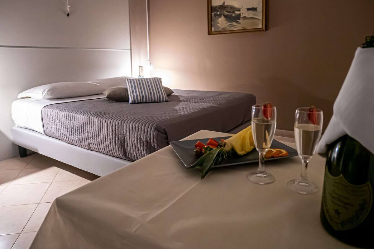 Literie de qualité supérieure, chambres insonorisées, Wi-Fi gratuit