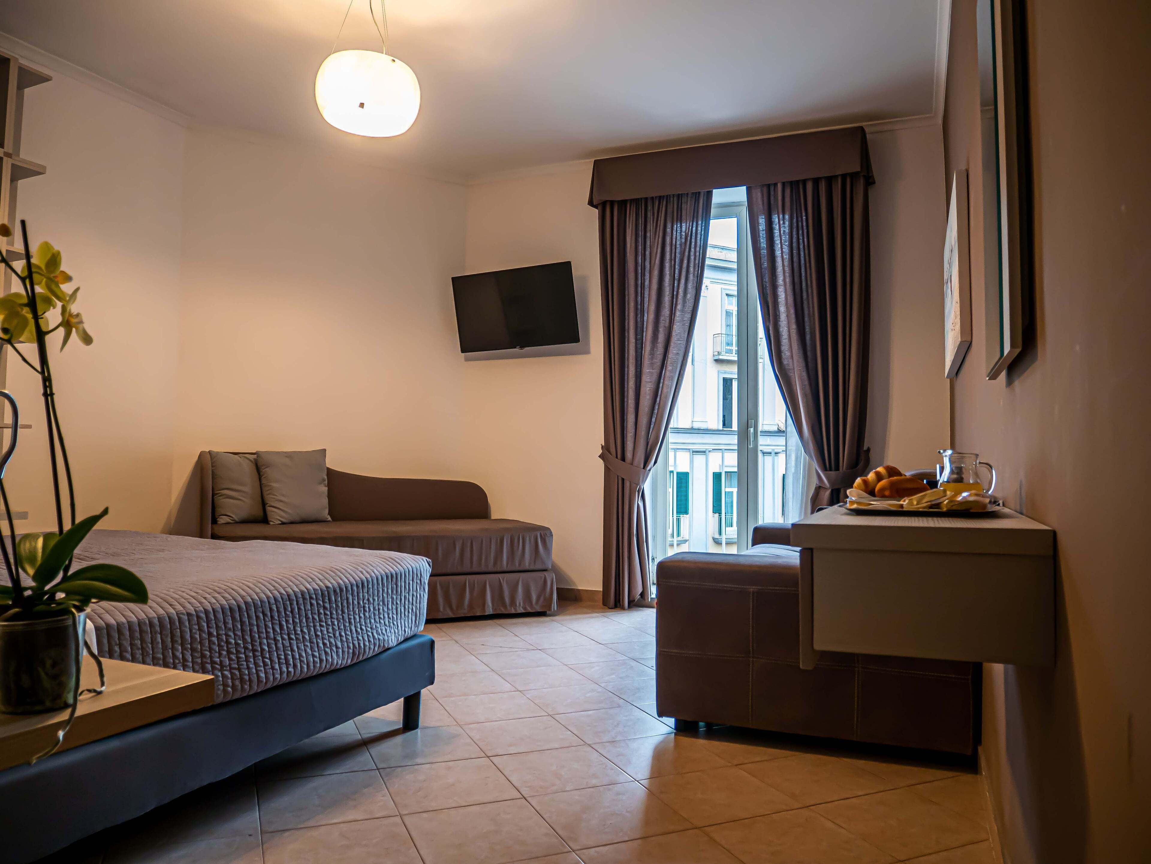 Premium bedding, soundproofing, WiFi (free), bed sheets