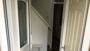 Check-in/check-out kiosk - UK HOLIDAY HOMES (Smethwick)