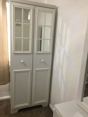 وسيلة راحة في الغرفة