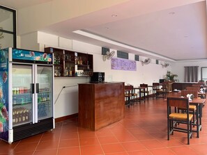 Bar (in der Unterkunft)