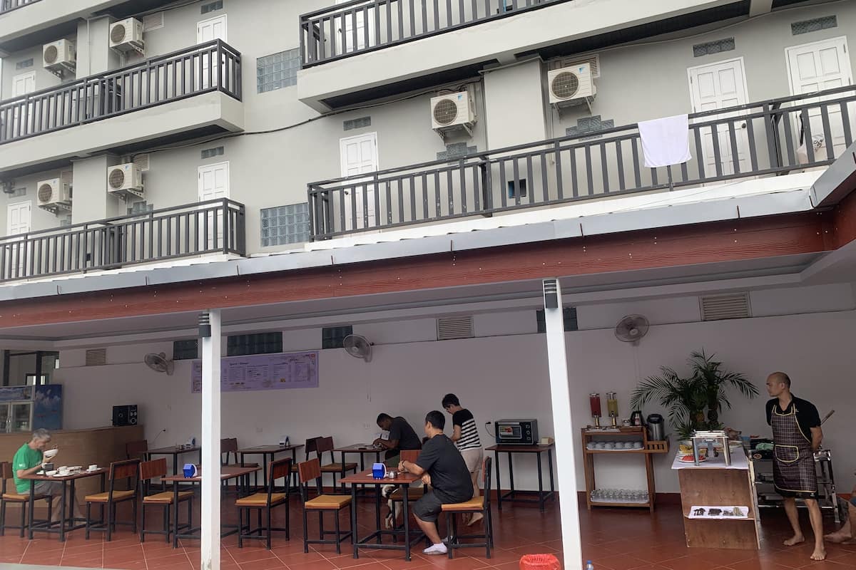 breakfast area